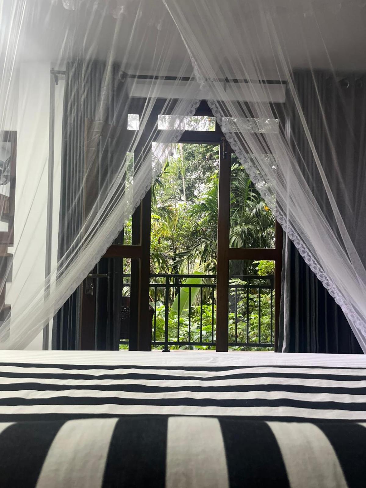 Ella Secret Paradise Ruang foto